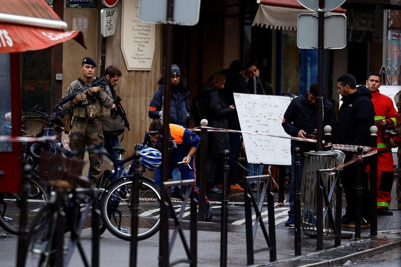 Xả súng tại Pháp khiến ít nhất 3 người thiệt mạng